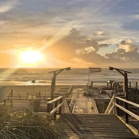 Роскошный шатер Woodlodge In Duynpark With Panoramic Views Каллантсог